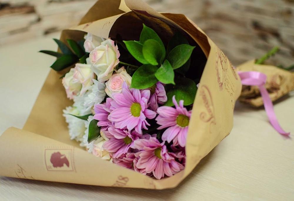 Букет цветов из: Розы и Хризантемы в Самойловке