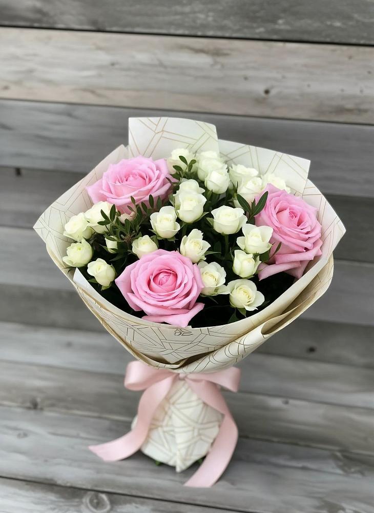 Букет цветов из: Розы в Самойловке