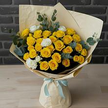 Букет цветов из:  Розы в Самойловке