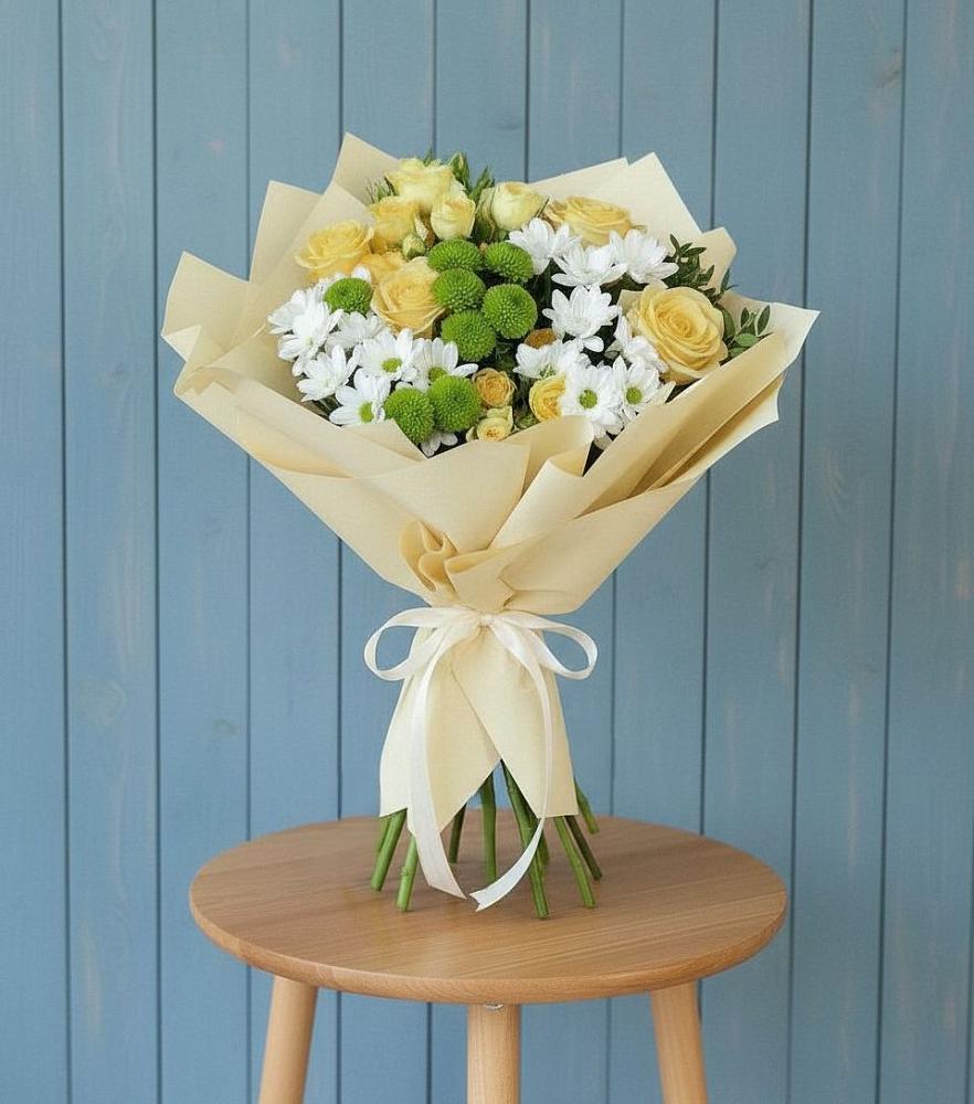 Букет цветов из: Хризантемы и Розы в Самойловке