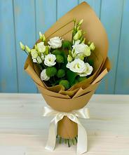 Букет цветов из:  Хризантемы и Лизиантусы #REPLACE_PRED# Самойловке