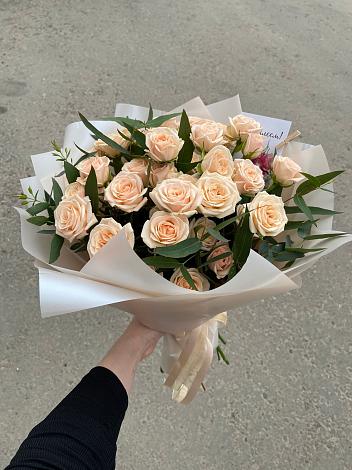 Букет Кремовые розы Латте в Самойловке