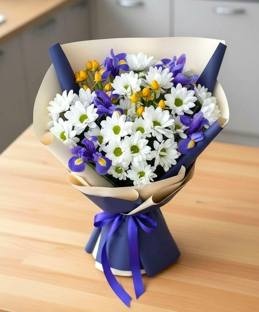 Букет цветов из: Розы, Ирисы и Хризантемы в Самойловке