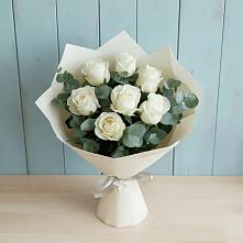 Букет Белые розы в Эвкалипте в Самойловке