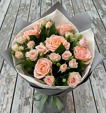 Букет цветов из:  Розы в Самойловке