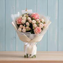 Букет цветов из:  Розы в Самойловке